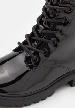 Geox CASEY GIRL - Lace-up Ankle Boots - Black -Zalando UK-Outlet 00542c63a2f646a38e97659475190ba5