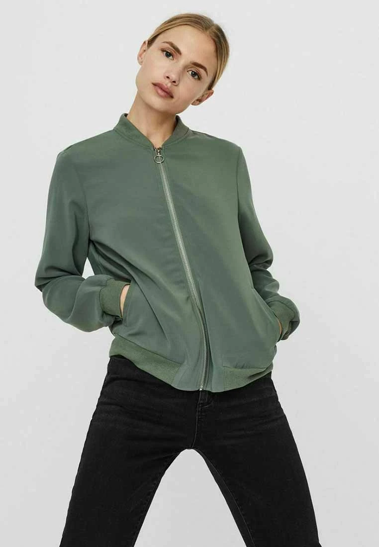 Vero Moda VMCOCO - Bomber Jacket - Laurel Wreath 1 Vero Moda VMCOCO - Bomber Jacket - Laurel Wreath