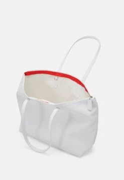 Lacoste X Netflix - Tote Bag - Croco Stranger Things -Zalando UK-Outlet 0533fbd6734f48b1a939ae1c10eeebb2