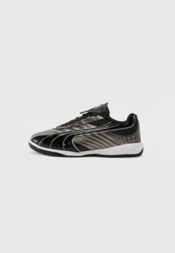 Puma V1PER GOALGETTER UNISEX - Trainers - Silver Coloured/for All Time Red -Zalando UK-Outlet 0642288ebf994d0ab2a966c09bff0160