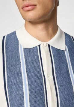 JUDE - Polo Shirt - White/navy -Zalando UK-Outlet 0812bf2bcd0b4ed3a602190e0602cde6