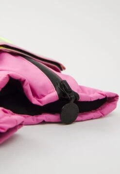 Stella McCartney Kids SNOW GLOVES UNISEX - Mittens - Pink -Zalando UK-Outlet 0938d9d015aa46698d6a8f9e9bb16235