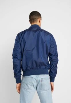 Alpha Industries Hood Custom - Summer Jacket - New Navy 10 Alpha Industries Hood Custom - Summer Jacket - New Navy -Zalando UK-Outlet 0a9712a7766a414482c5e3aa0b9dbfd3