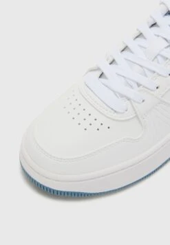 Lacoste JUNIOR UNISEX - Trainers - White/blue -Zalando UK-Outlet 0b39a2a42890471d9c0721303171267f