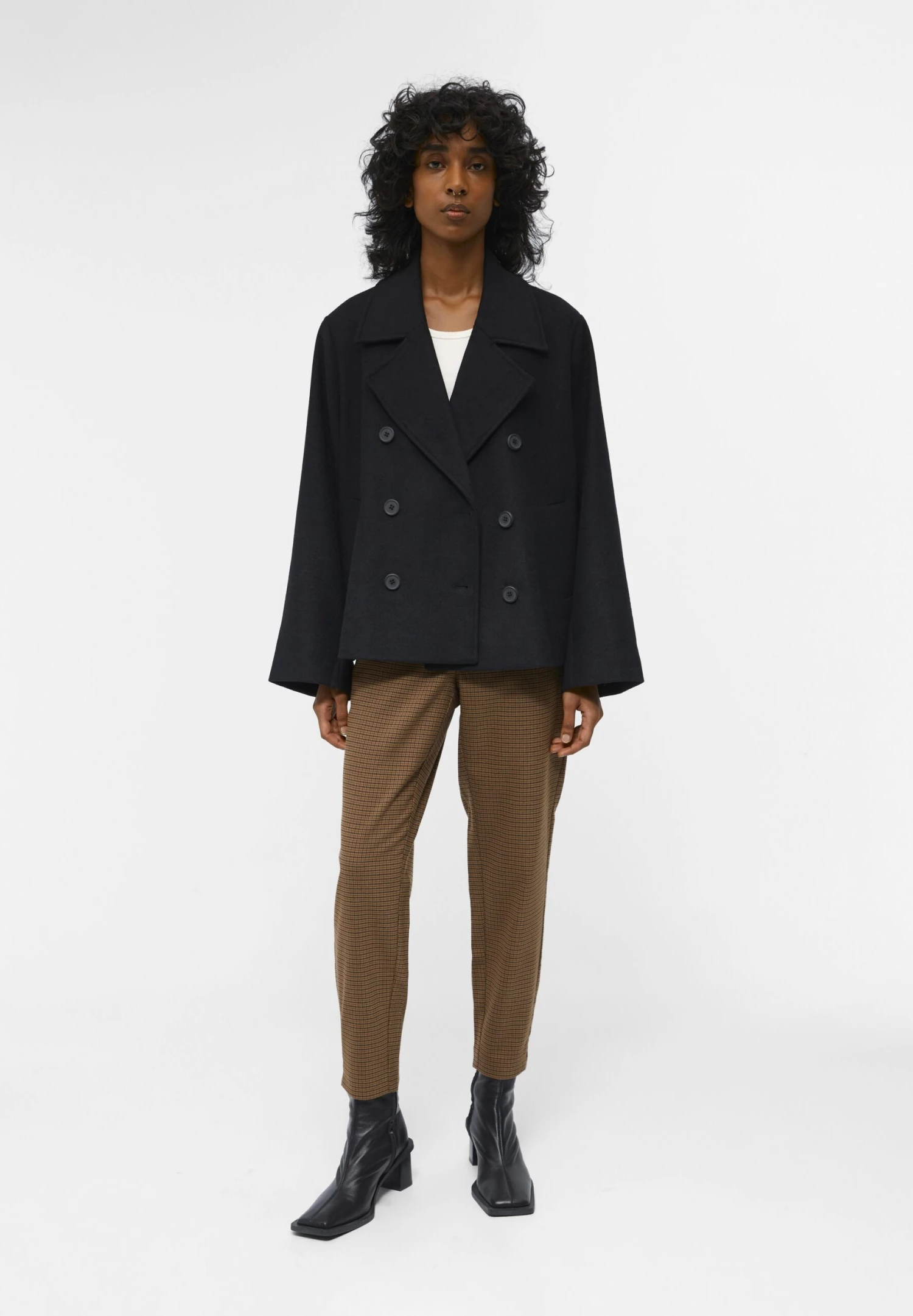 Object KEILY - Blazer - Black 2 Object KEILY - Blazer - Black - Image 2