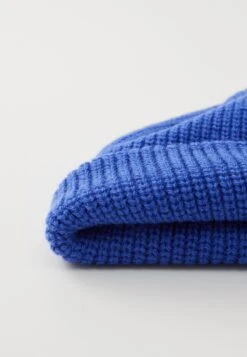 Obey Clothing MICRO BEANIE UNISEX - Beanie - Dazzling Blue -Zalando UK-Outlet 0f07550277744a498912332caaad2796