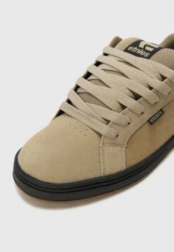 Etnies FADER UNISEX - Skate Shoes - Tan/black -Zalando UK-Outlet 10502eb8f51a4205bdb21ff166596f34