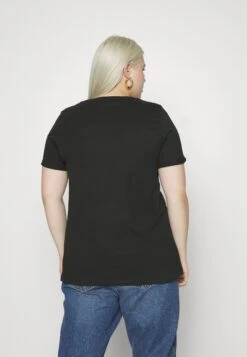 ONLY CARMAKOMA Carrilaya Life Ashape Tee - Print T-Shirt - Black/Silver 7 ONLY CARMAKOMA Carrilaya Life Ashape Tee - Print T-Shirt - Black/Silver -Zalando UK-Outlet 1110f7b43cf347b1b52b64f702cc9df6