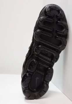 Nike Sportswear Air Vapormax Plus - Trainers - Black/Dark Grey -Zalando UK-Outlet 1177191f10e44f82b45777261bd96912