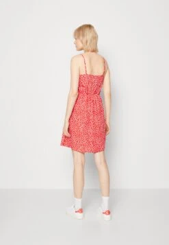 Pieces Pctala Slip Noos Bc - Day Dress -Zalando UK-Outlet 1379a0db636d49d7bb68a09c65c2a346