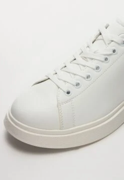 Aldo CUORE PILLOW WALK - Trainers - White -Zalando UK-Outlet 13b008e3dce5463591707aa32a84ff46