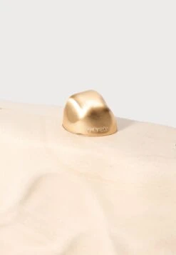 Cult Gaia FLYN CLUTCH - Clutch - Travertine 9 Cult Gaia FLYN CLUTCH - Clutch - Travertine -Zalando UK-Outlet 13dfe730e11b49079e8aa31d1ed79e75