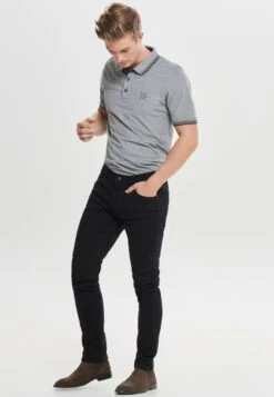 Only & Sons Loom - Slim Fit Jeans - Black Denim -Zalando UK-Outlet 16c1f1d8870840069e85576d10a9ca1f