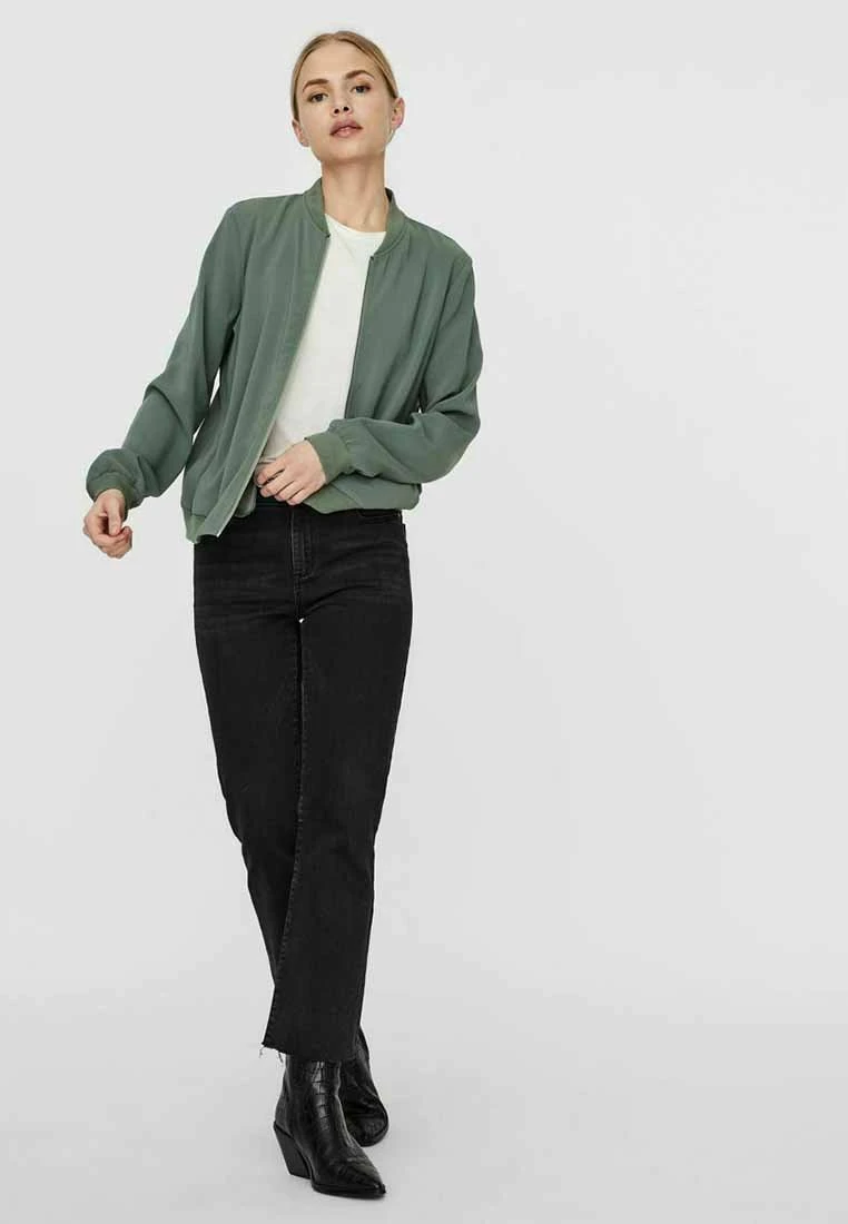 Vero Moda VMCOCO - Bomber Jacket - Laurel Wreath 2 Vero Moda VMCOCO - Bomber Jacket - Laurel Wreath - Image 2