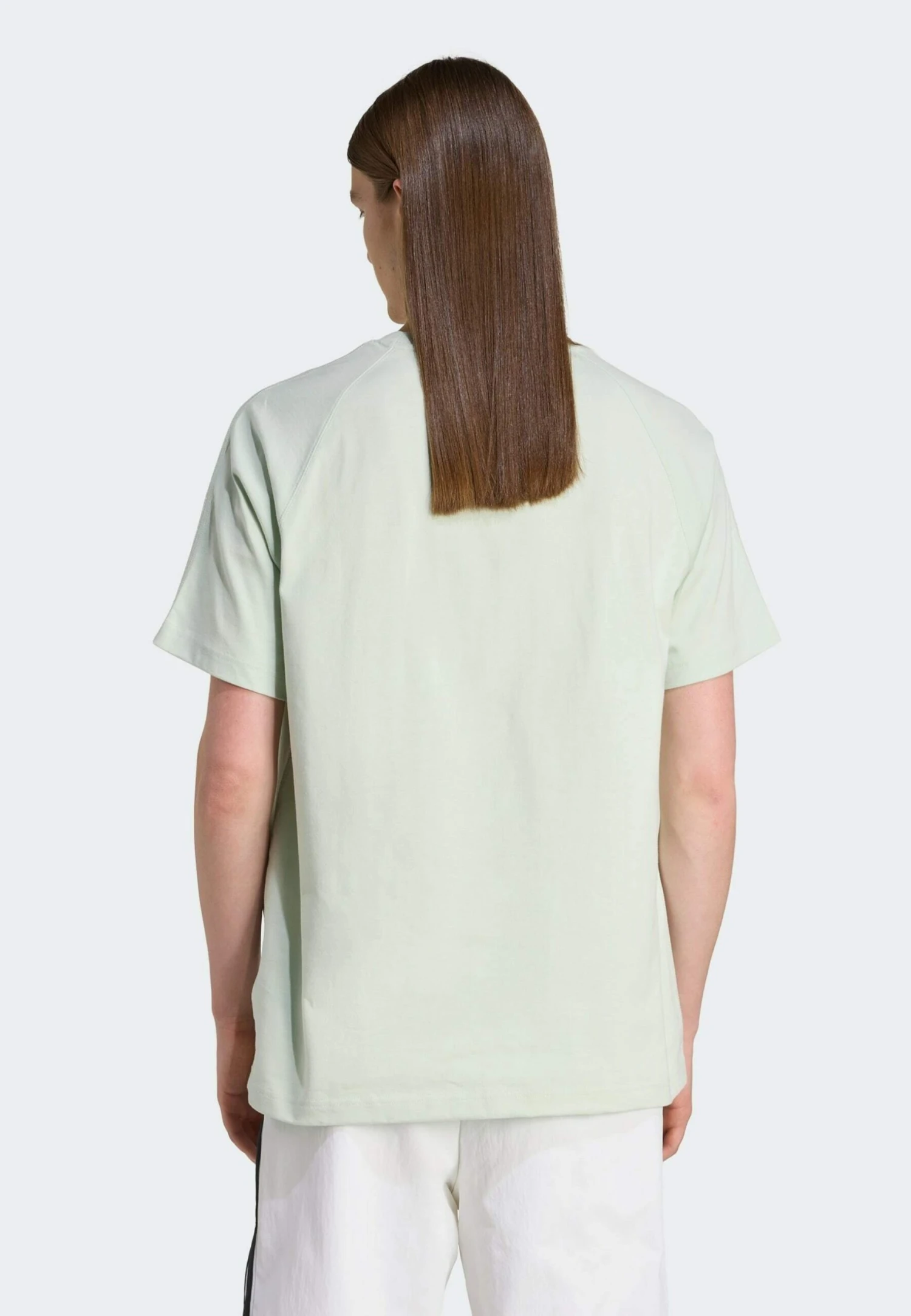 Adidas Originals TEE - Basic T-shirt - Linen Green 2 Adidas Originals TEE - Basic T-shirt - Linen Green - Image 2