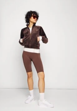 Juicy Couture Tanya - Zip-Up Sweatshirt - Brown -Zalando UK-Outlet 17f2807991cc4a6b81cf61e76db63804