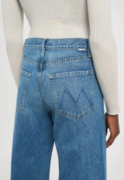 MOTHER THE LEMON TWIST SNEAK SNACKS - Relaxed Fit Jeans - Blue 13 MOTHER THE LEMON TWIST SNEAK SNACKS - Relaxed Fit Jeans - Blue -Zalando UK-Outlet 1be3fc6f8ea34fca9d16eff58f296bf5