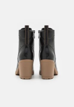 Marco Tozzi Lace-Up Ankle Boots - Black/Nature 9 Marco Tozzi Lace-Up Ankle Boots - Black/Nature -Zalando UK-Outlet 1cd1033d102d4b51924a64b87058154a