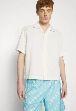 Jordan Ess - Shirt - Pale Ivory/Black) -Zalando UK-Outlet 1cd210aa1e444aa1a3dacc7b27597e90