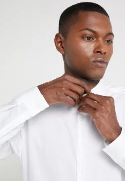 Hugo Erriko Extra Slim Fit - Formal Shirt - Open White 12 Hugo Erriko Extra Slim Fit - Formal Shirt - Open White -Zalando UK-Outlet 1cdc0632c6c44304b38a45f5d9e58849