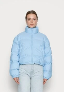 WEEKDAY Promis Short Puffer Jacket - Winter Jacket - Blue