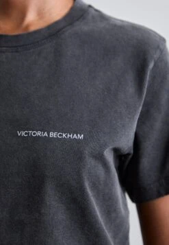 Victoria Beckham SHRUNKEN LOGO TEE - Basic T-shirt - Black -Zalando UK-Outlet 1f23468442f3409d8ac90f58f929b955