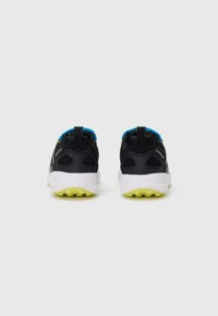 Columbia YOUTH PEAKFREAK RUSH UNISEX - Hiking Shoes - Black/voltage -Zalando UK-Outlet 1fcd08513714428bb78d70273eb8e3a6