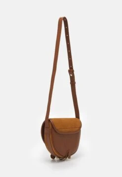 See By Chloé Mara - Across Body Bag - Caramello -Zalando UK-Outlet 23a54baf8951414985356999e6f7f5d0