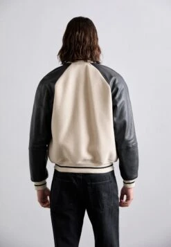 Emporio Armani BLOUSON JACKET - Bomber Jacket - Black/beige -Zalando UK-Outlet 2415d9bf4d0b4229863a625b2ef0e71b