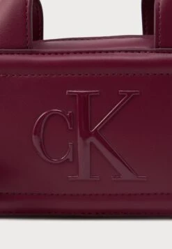 Calvin Klein BOLD MINI BAULETTO BAG - Cross Body Bag - Alluring Pink 8 Calvin Klein BOLD MINI BAULETTO BAG - Cross Body Bag - Alluring Pink -Zalando UK-Outlet 247f9bc3ae3f4cc295bb4f5bd778d414