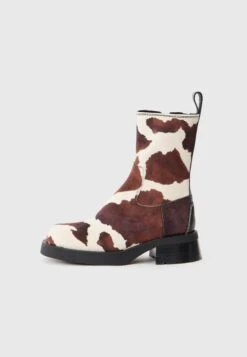 Miista YOLANDA - Cowboy/biker Ankle Boot - Brown