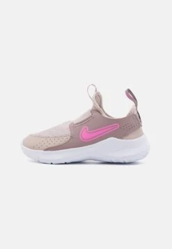 Nike Performance FLEX RUNNER 3 - Road Running Shoes - Laser Fuchsia/black 28 Nike Performance FLEX RUNNER 3 - Road Running Shoes - Laser Fuchsia/black -Zalando UK-Outlet 2610db66e51d47ddae665d4ba92ed8cd