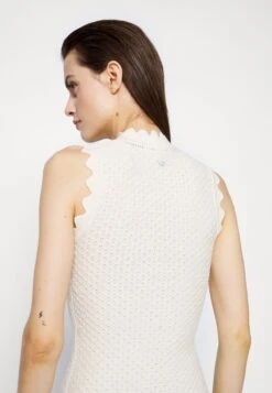 Victoria Beckham Mini Dress - Shift Dress - Natural -Zalando UK-Outlet 2653c23abd6c4249b3b3b57cfb18036a