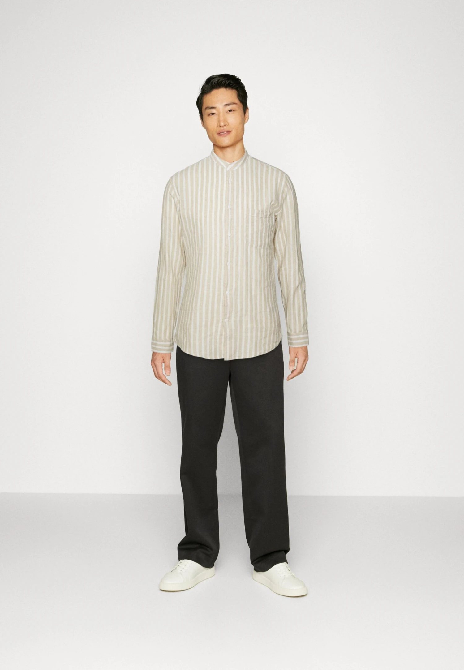 Lindbergh Shirt - Sand 2 Lindbergh Shirt - Sand - Image 2