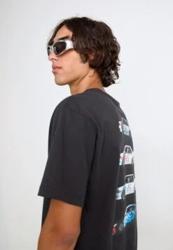 Puma BMW MMS CAR GRAPHIC TEE - Print T-shirt - Black 10 Puma BMW MMS CAR GRAPHIC TEE - Print T-shirt - Black -Zalando UK-Outlet 2871fbbc86324a87aea496b100409c40