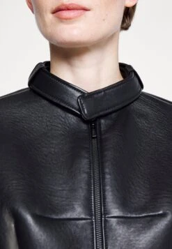 032c Trapeze Cropped Jacket - Leather Jacket - Black -Zalando UK-Outlet 3281c40b243c48738b605ff294e382ac