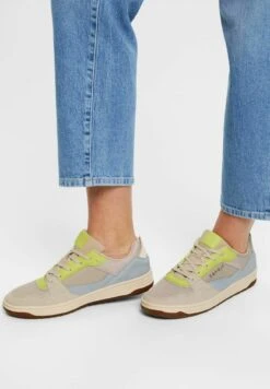 ESPRIT Trainers - Taupe