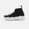 MOSCHINO Unisex - High-Top Trainers - Black/White
