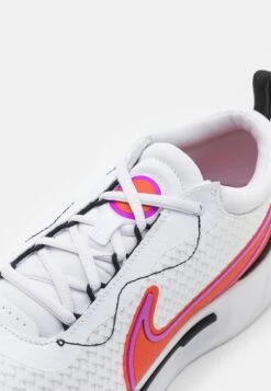 Nike Performance Zoom Court Pro - Multicourt Tennis Shoes - White/Picante Red/Black-Fuchsia Dream -Zalando UK-Outlet 35f7c448fb9d491badc3ca550940367f