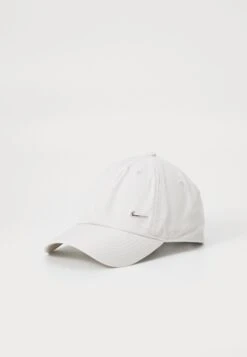 Nike Sportswear CLUB UNISEX - Cap - Muslin/silver-coloured -Zalando UK-Outlet 369643b7aa574c069d74d423c5507b13