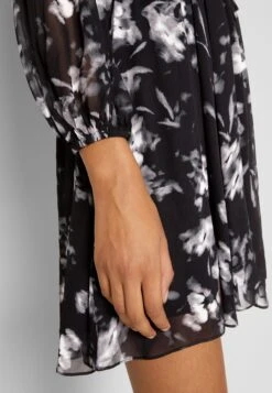 THE KOOPLES Robe - Cocktail Dress / Party Dress - Black / White -Zalando UK-Outlet 396eb5573038481d9e5035c98774e33f