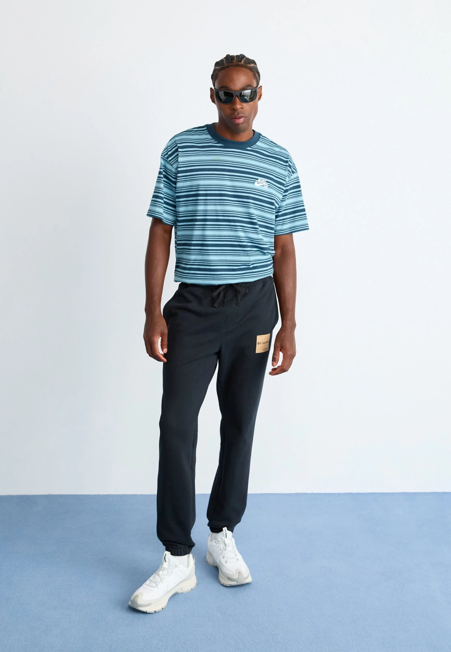 Columbia TREK™ - Tracksuit Bottoms - Black 2 Columbia TREK™ - Tracksuit Bottoms - Black - Image 2