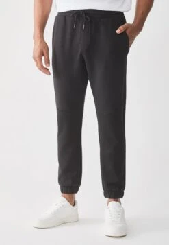 Pier One SCUBA JOGGER - Tracksuit Bottoms - Black