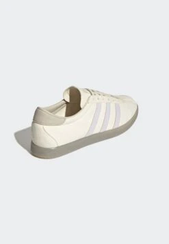 Adidas Originals Tobacco Unisex - Trainers - White -Zalando UK-Outlet 3dc5bc5bb49d43c2bb9c04275fc440b7