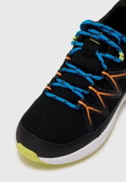 Columbia YOUTH PEAKFREAK RUSH UNISEX - Hiking Shoes - Black/voltage -Zalando UK-Outlet 3dd7496db81845b6aad80e7c1385c965