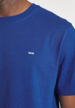Wood Wood Sami Classic - Basic T-Shirt - Royal Blue -Zalando UK-Outlet 410e0143c6534ef1b004627476acab3f