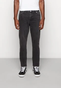 WEEKDAY Sunday - Slim Fit Jeans - Black