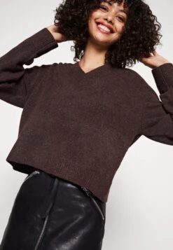 WEEKDAY Ellen V Neck- Jumper - Brown Dark -Zalando UK-Outlet 4158fe1de27f4f14aad7ae242fe064c0