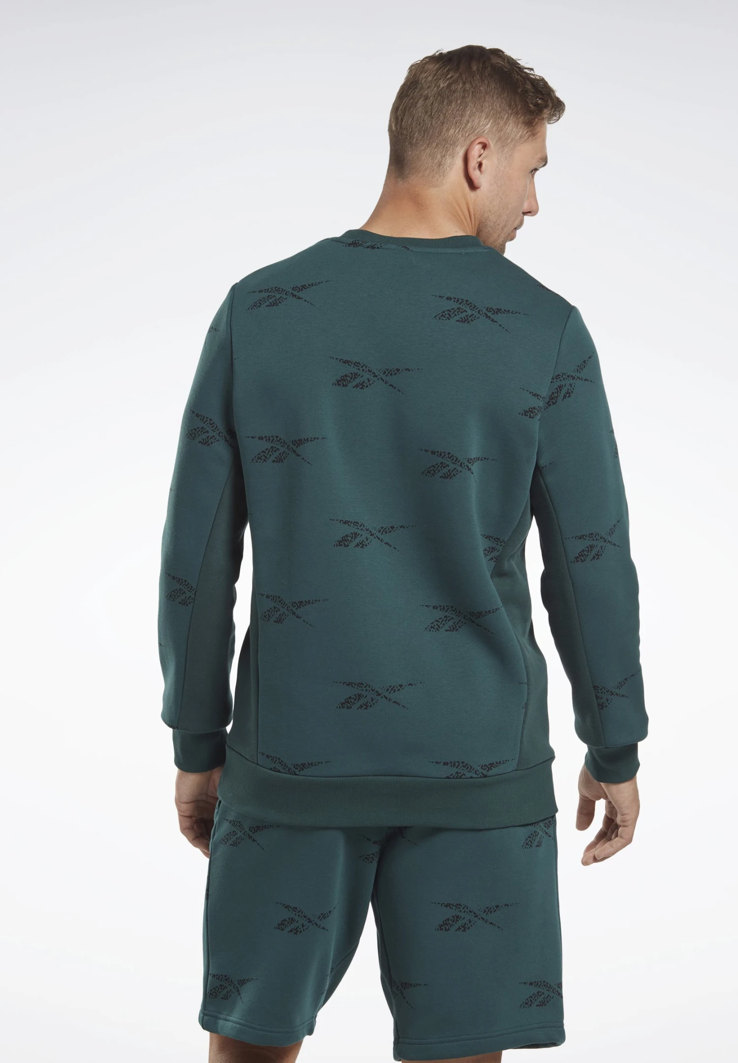 Reebok Ri Aop Crew - Sweatshirt - Forest Green 3 Reebok Ri Aop Crew - Sweatshirt - Forest Green - Image 3