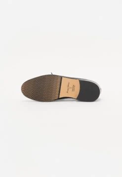 MATT KILT - Slip-ons - Black -Zalando UK-Outlet 43718ace49a349af97a5330979490066